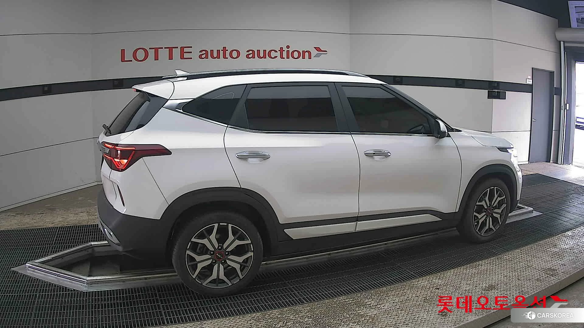 Kia Seltos id 3888414 из Кореи 9