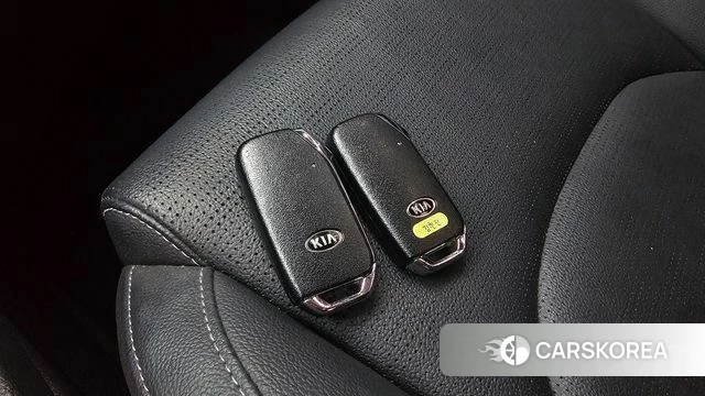 Kia Come New K3 id 4672462 из Кореи 9