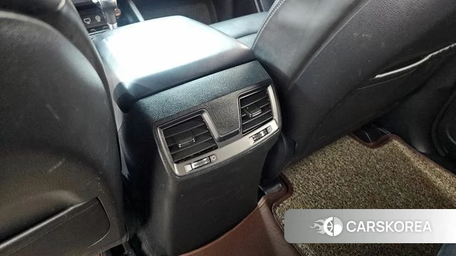 Ssangyong Rexton Sports id 4410297 из Кореи 9