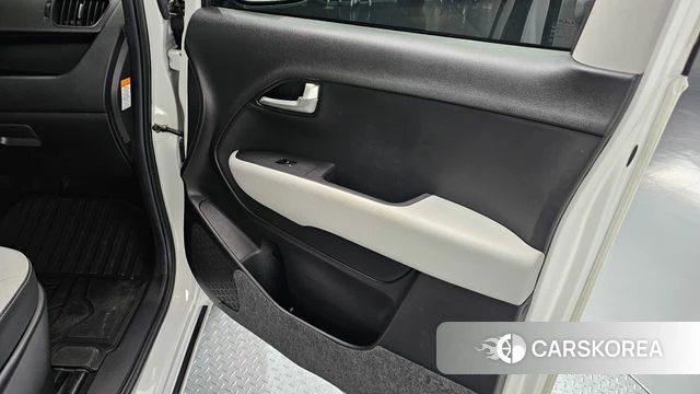 Kia The New Kia Ray EV id 4934985 из Кореи 9