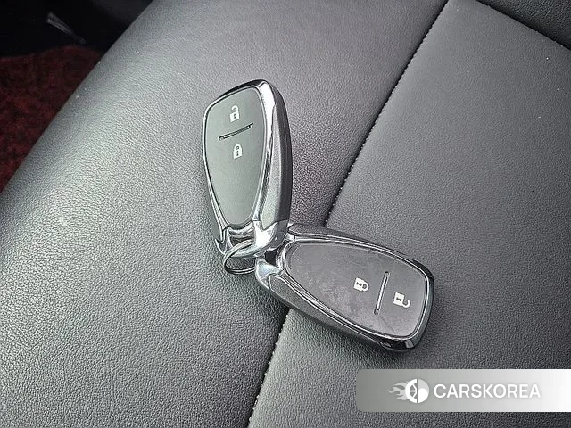 Chevrolet (GM Daewoo) The New Trax id 3102097 из Кореи 9