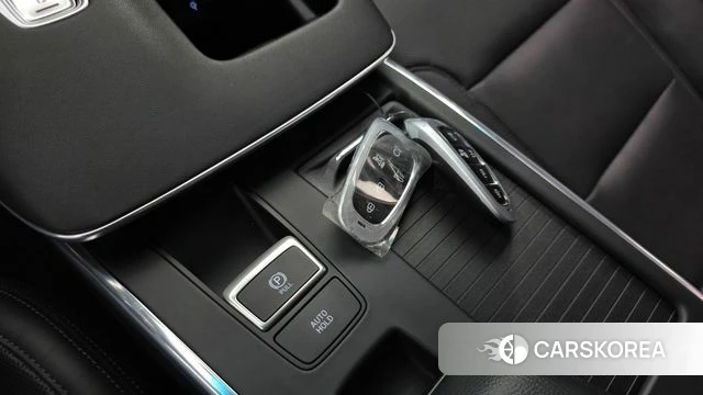 Hyundai The New Grandeur IG Hybrid id 4303120 из Кореи 9