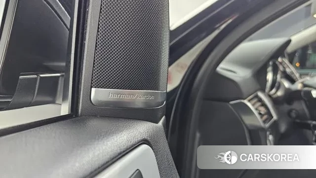 Mercedes-Benz GLE - Class W166 id 3465077 из Кореи 9