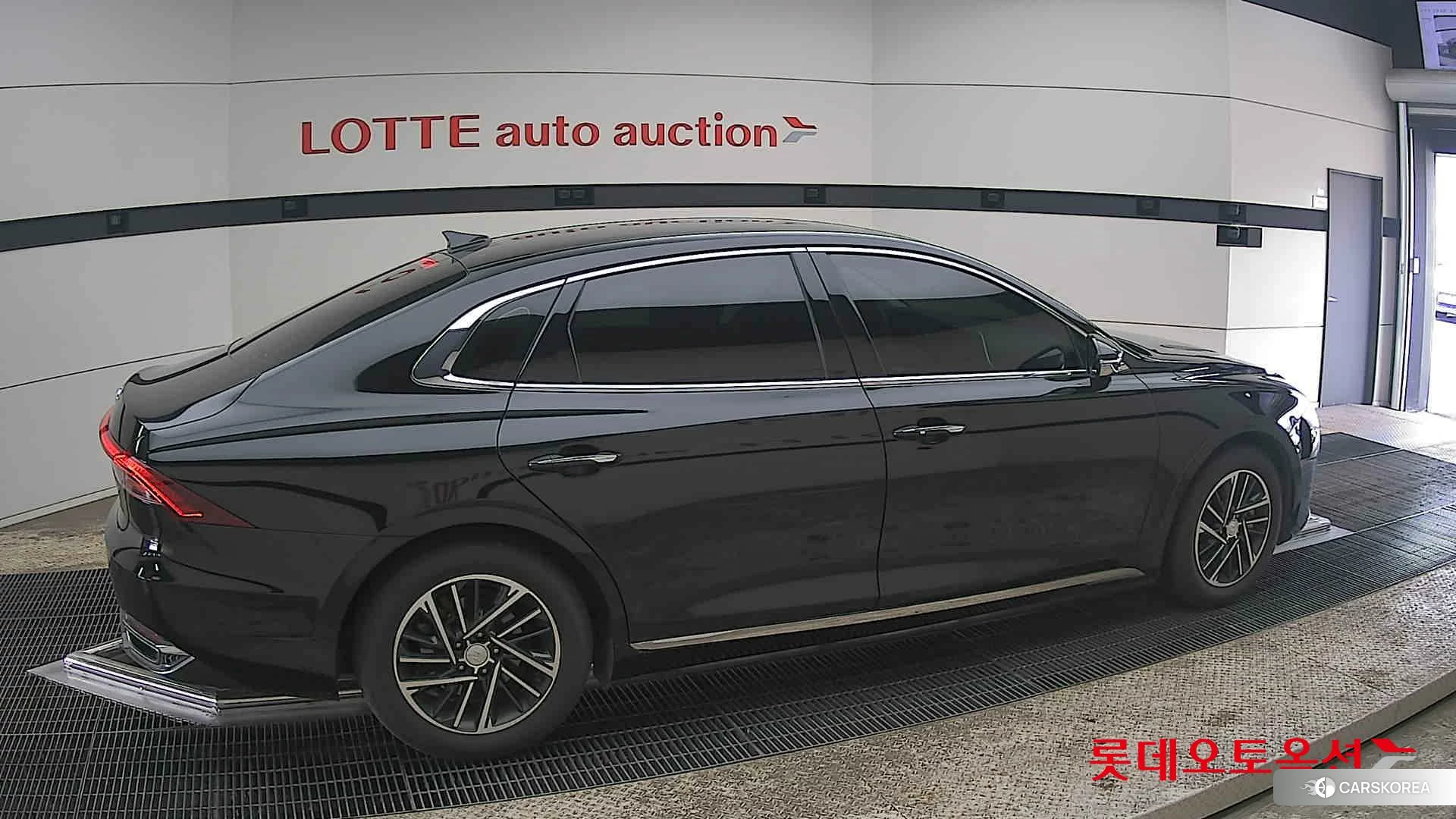 Hyundai Grandeur id 3875799 из Кореи 9