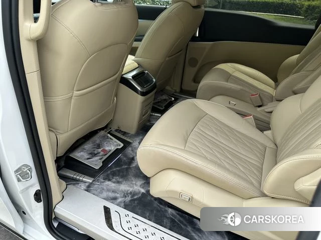 Buick GL8 id 4216894 из Китая 9