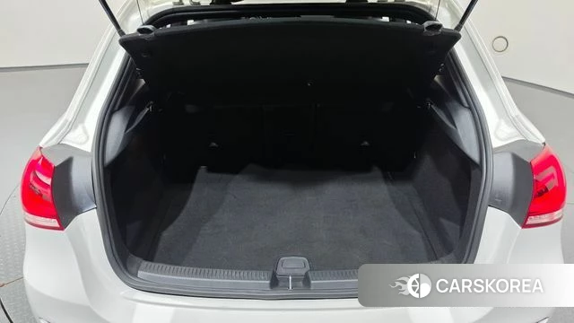 Mercedes-Benz A-Class W177 id 4671915 из Кореи 9