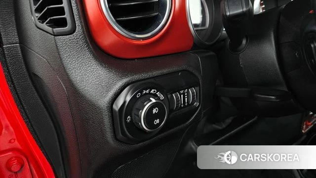 Jeep Wrangler (JL) id 4775494 из Кореи 9