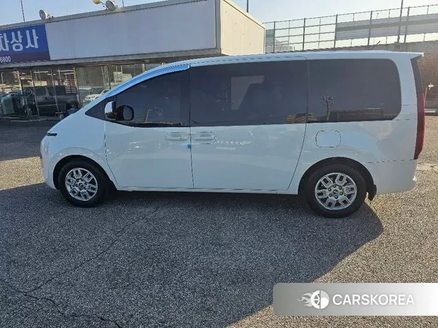 Hyundai Staria id 3756847 из Кореи 9