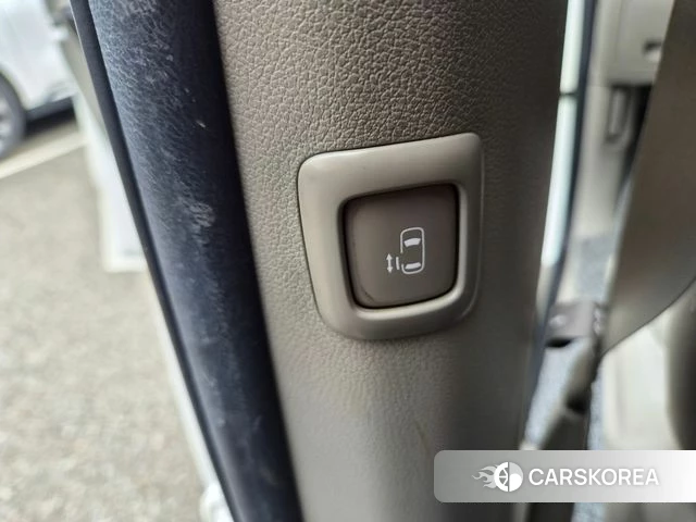 Kia The New Carnival id 4557605 из Кореи 9