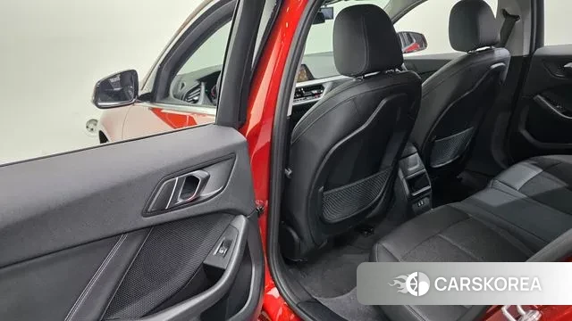 BMW 1 Series (F40) id 3621502 из Кореи 9