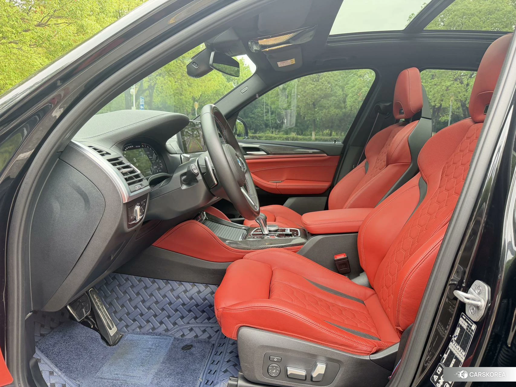 BMW X3 M id 4485539 из Китая 9