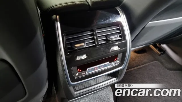 BMW XM (G09) id 2837079 из Кореи 9