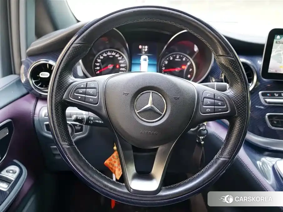 Mercedes-Benz V-Class id 4559705 из Китая 9