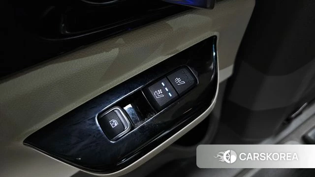 Kia Carnival 4th generation id 4676624 из Кореи 9