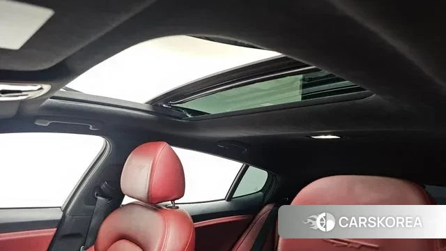 Kia Stinger id 2981325 из Кореи 9