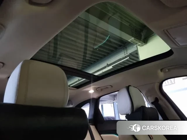 Jaguar F-PACE id 3643790 из Кореи 9