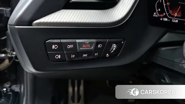 BMW 1 Series (F40) id 3033662 из Кореи 9