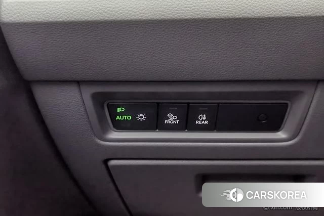 Volkswagen Touareg id 4253584 из Китая 9