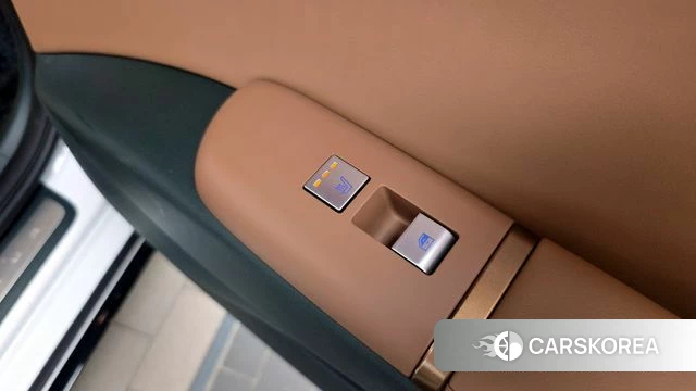 Hyundai Grandeur Hybrid (GN7) id 4394450 из Кореи 9