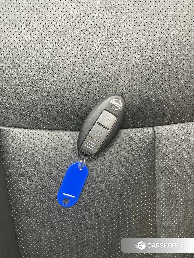 Nissan Tuda id 4279063 из Китая 9