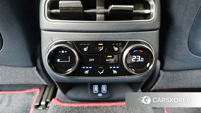 Genesis GV70 id 3181800 из Кореи 9