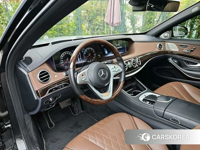 Mercedes-Benz Maybach S-class id 4238797 из Китая 9