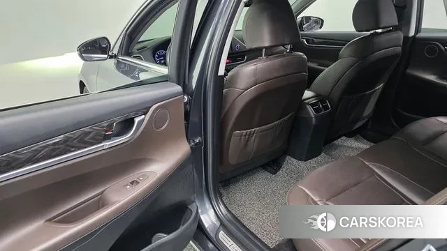 Hyundai Grandeur IG id 3313635 из Кореи 9