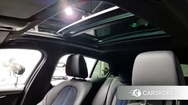 BMW 1 Series (F40) id 2974170 из Кореи 9