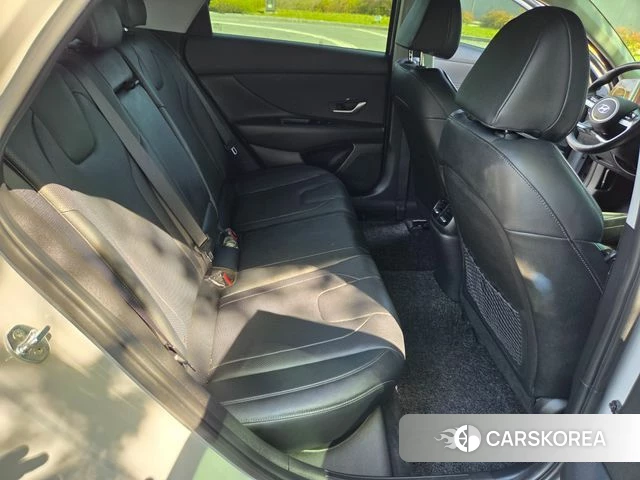Hyundai Avante (CN7) id 3954879 из Кореи 9