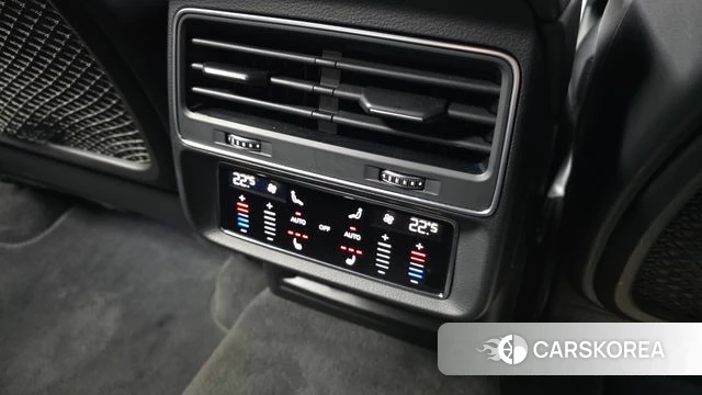 Audi Q8 (4M) id 3916223 из Кореи 9