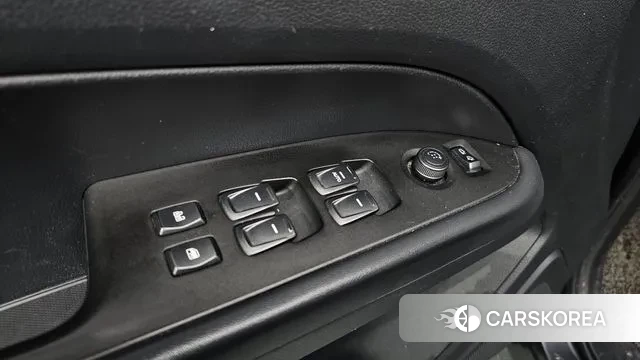 Ssangyong Rexton Sports Cannes id 3748230 из Кореи 9