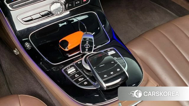 Mercedes-Benz E-Class W213 id 4384495 из Кореи 9