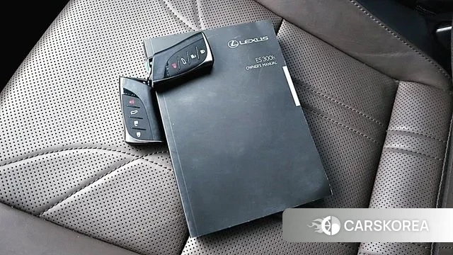 Lexus ES300h 7th generation id 3300204 из Кореи 9