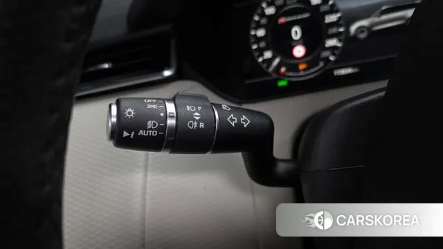Land Rover Range Rover Velar id 3568205 из Кореи 9