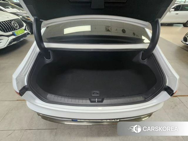 Hyundai Grandeur Hybrid (GN7) id 4579563 из Кореи 9