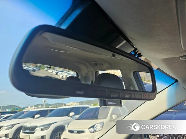 Kia The New Niro id 4392662 из Кореи 9