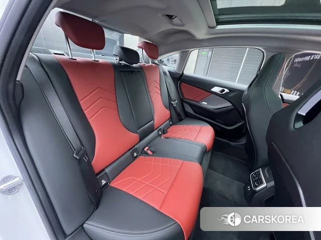 BMW 2 series id 3944984 из Китая 9