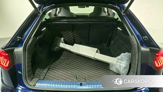 Audi RSQ8 (4M) id 4361943 из Кореи 9