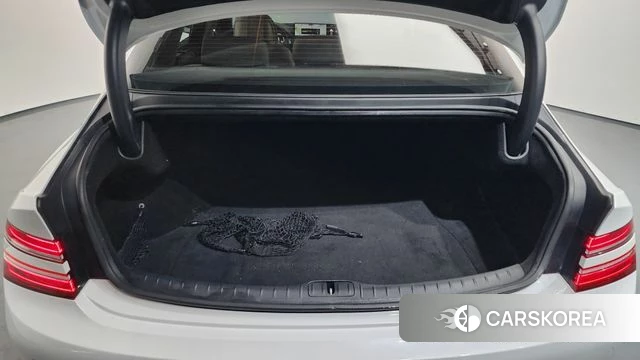 Genesis G80 (RG3) id 3892377 из Кореи 9