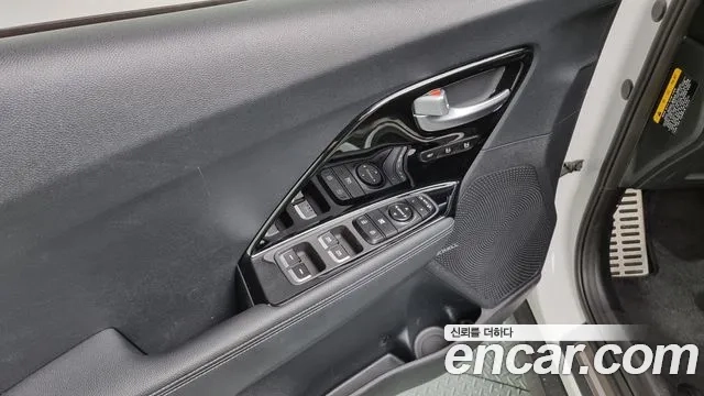 Kia Niro EV id 2912738 из Кореи 9