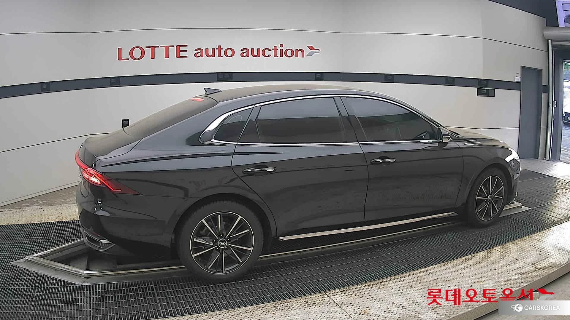 Hyundai Grandeur id 4679290 из Кореи 9