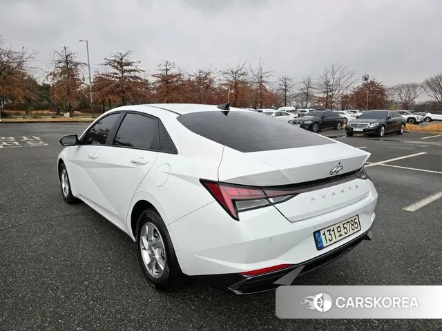 Hyundai Avante (CN7) id 3752916 из Кореи 9