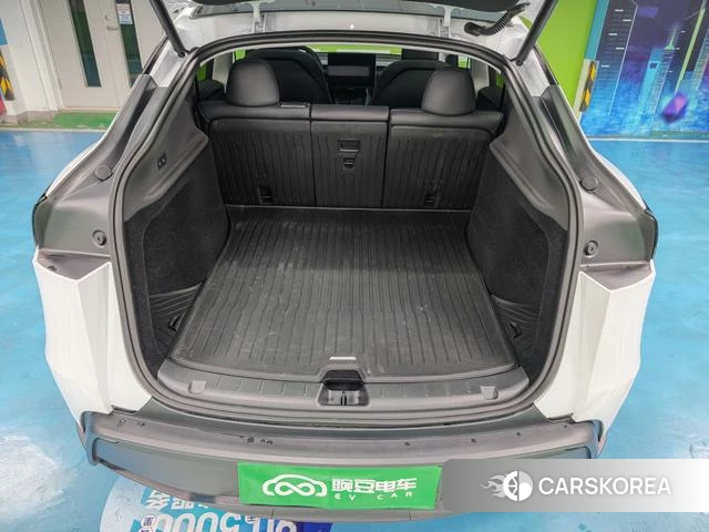 Tesla Model Y id 4209061 из Китая 9