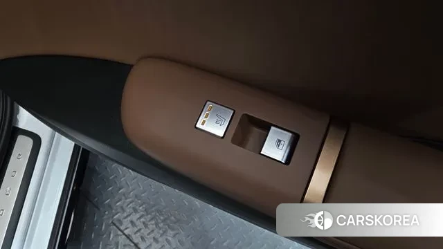 Hyundai Grandeur (GN7) id 3775908 из Кореи 9