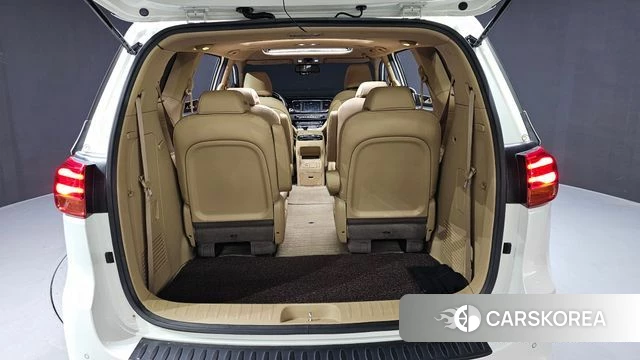 Kia The New Carnival id 4294952 из Кореи 9