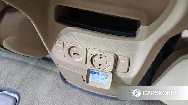 Kia The New Carnival id 3563320 из Кореи 9