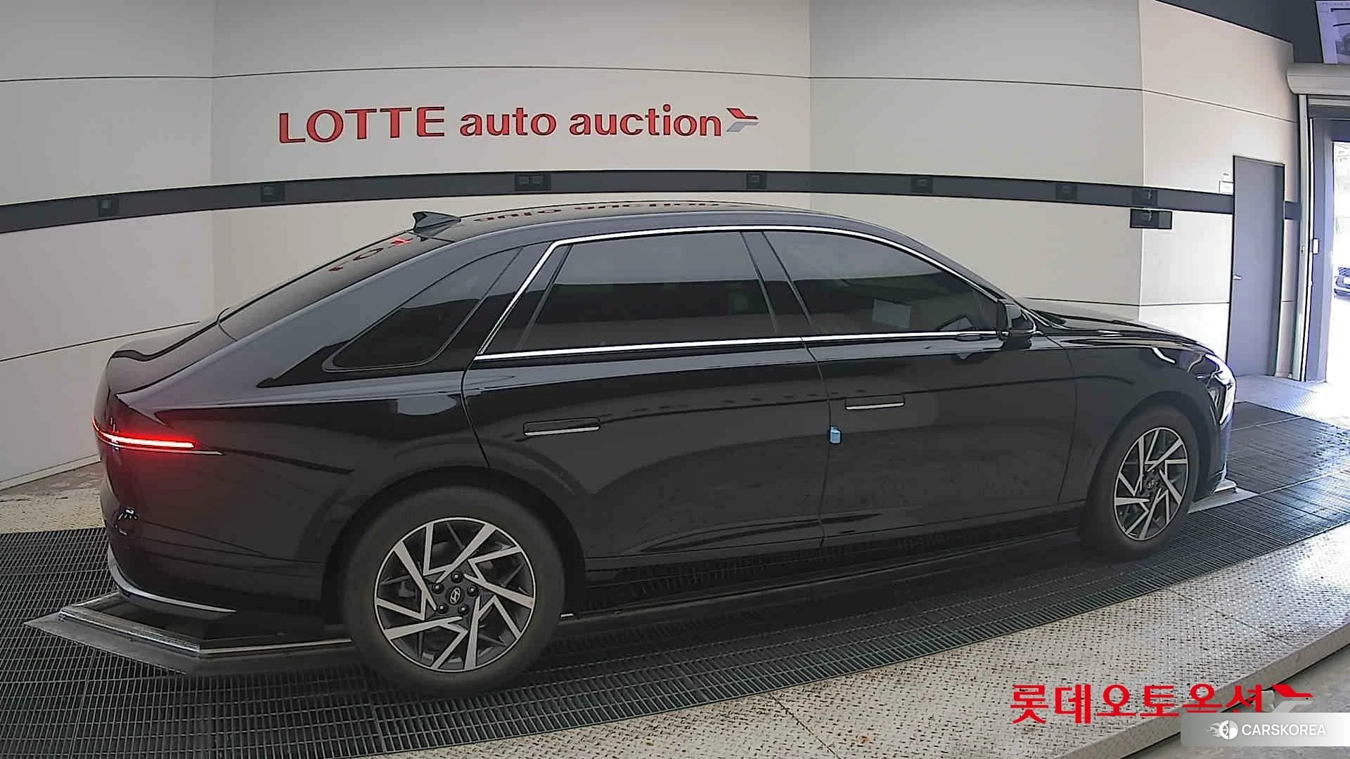 Hyundai Grandeur Hybrid id 4679307 из Кореи 9