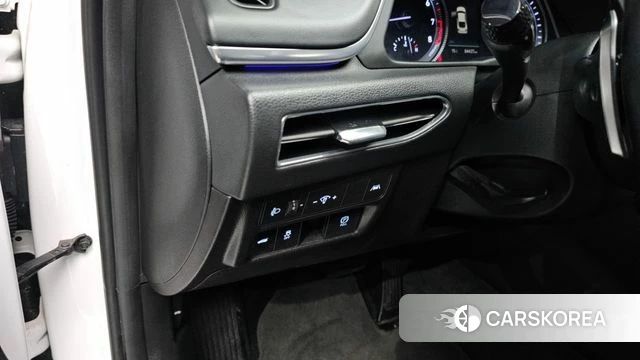 Hyundai Sonata (DN8) id 3826626 из Кореи 9