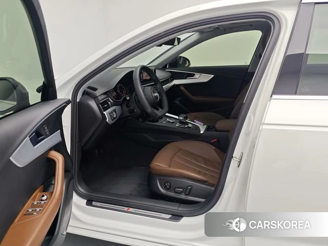Audi A4L id 4254547 из Китая 9