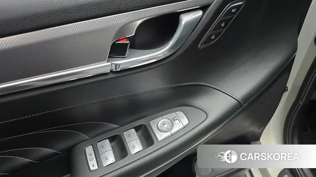 Hyundai The New Grandeur IG id 3778697 из Кореи 9